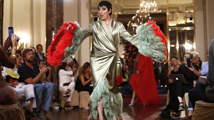  - Desfile de Palomo Spain