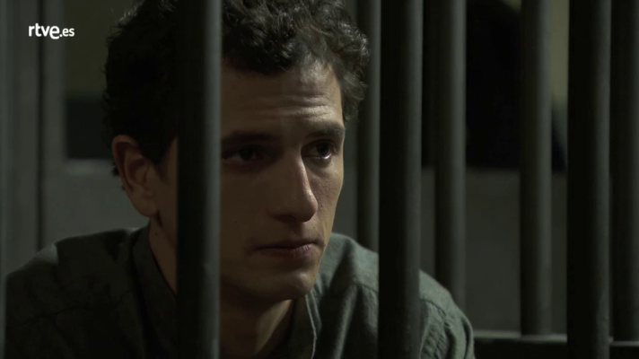 Acacias 38 - Antoñito le cuenta a Don Ramón todas las amenazas