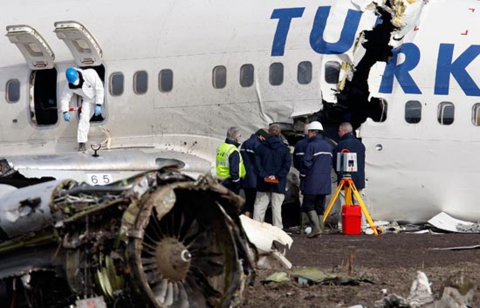 Una de las causas del accidente de avión en el aeropuerto de Amsterdam fue el fallo del altímetro | Ver