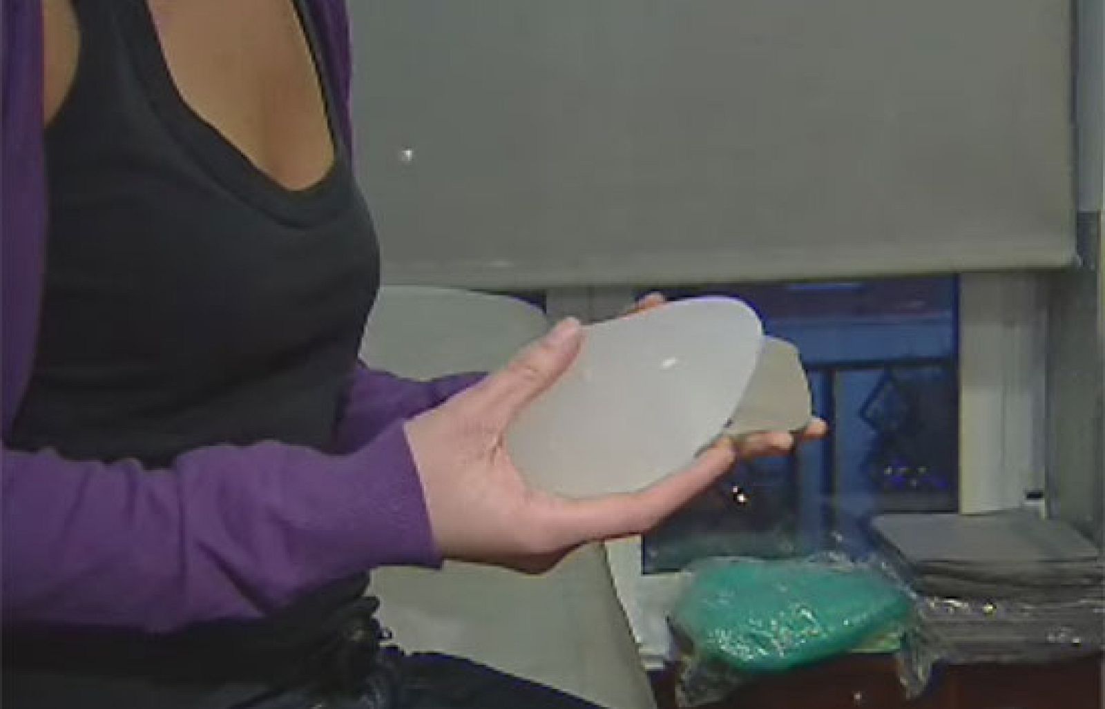 Los menores andaluces que quieran someterse a una operación de cirugía estética deberán superar un test psicológico - Ciencia y tecnología en Rtve.es | Ver