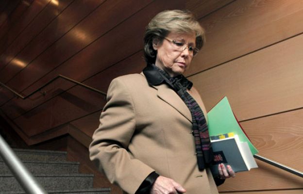 La 2 Noticias - Obligada a cerrar su 'twitter'