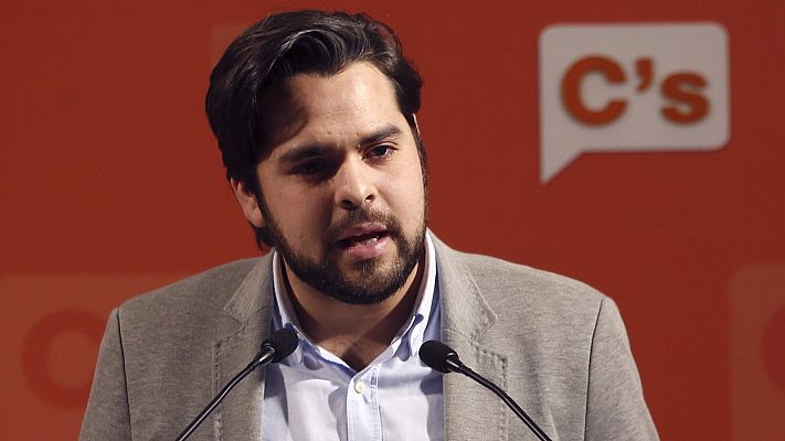 Los desayunos - Fernando de Páramo (Ciudadanos): "El 'procés' es como un agujero negro que lo engulle todo"