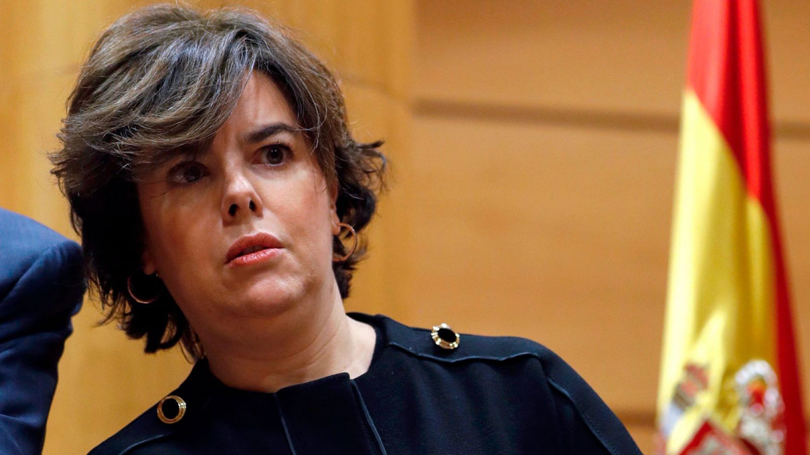 Sáenz de Santamaría afirma que el 'procés' ha sido un "'fake' en toda regla" basado "en la posverdad"