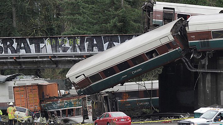 Telediario 1 - Telediario Matinal en 4' - 19/12/17