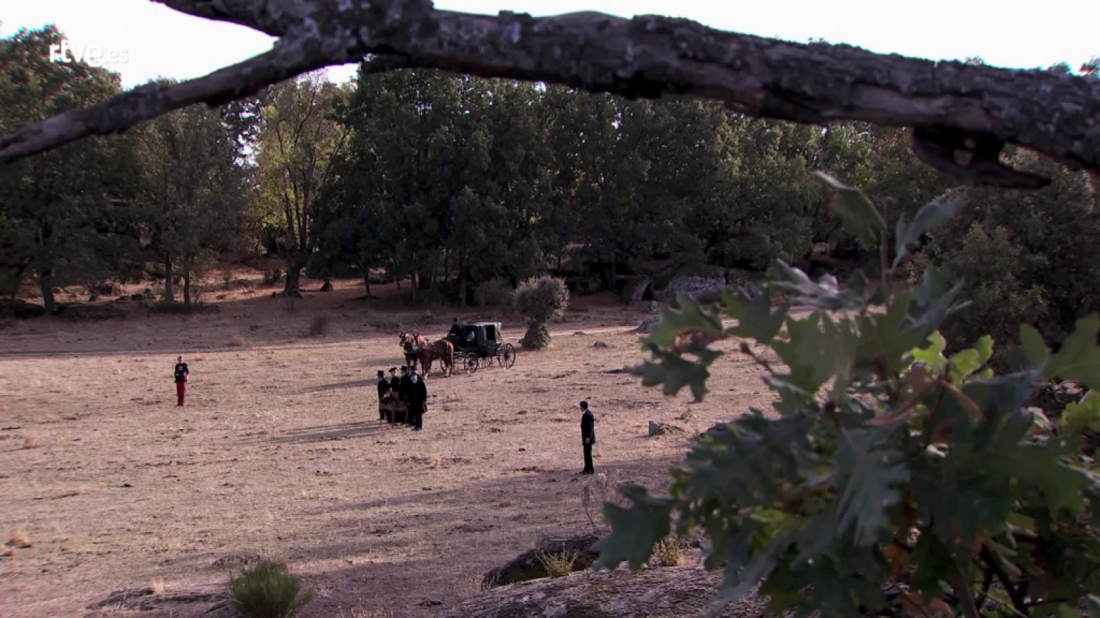 Acacias 38 - Víctor y Don Arturo se enfrentan en un duelo