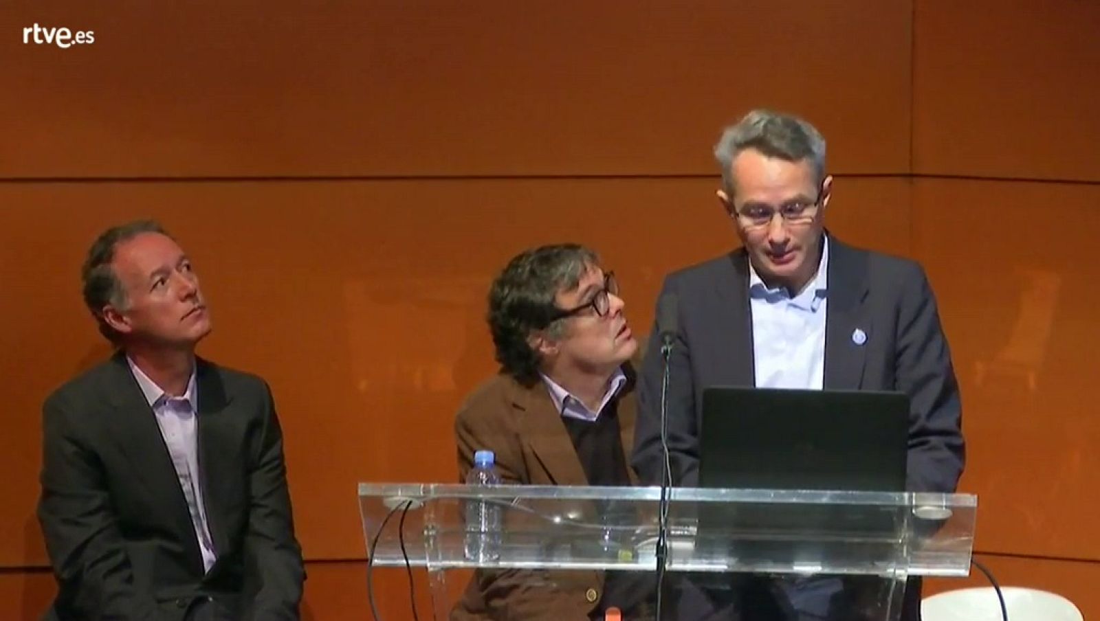 Ignacio Gómez, Juan de Meer y Juan Llorens | Ver