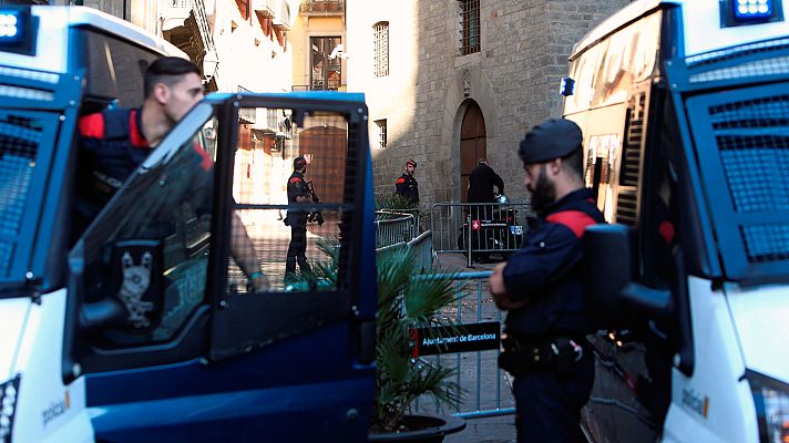 Telediario 1 - La jornada electoral del 21D contará con el mayor dispositivo policial de unas elecciones catalanas