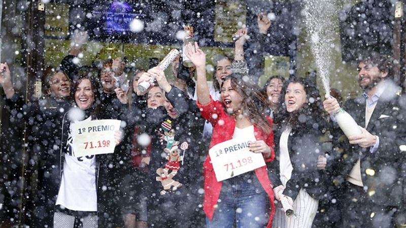 Telediario 1 en cuatro minutos - 22/12/17