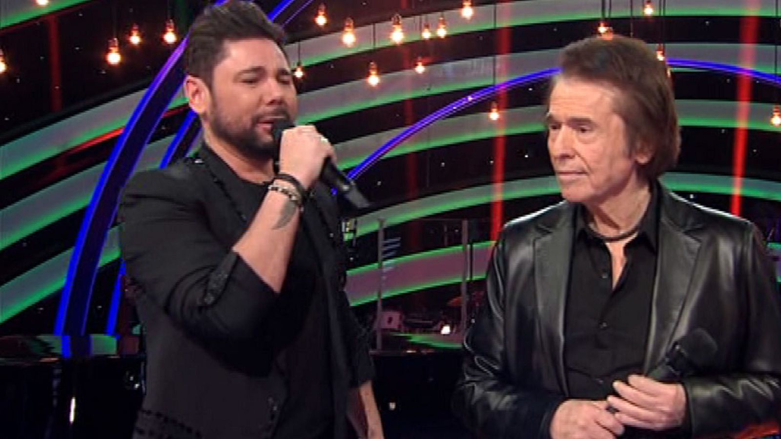 Miguel Poveda y Raphael cantan "Gracias a la vida"