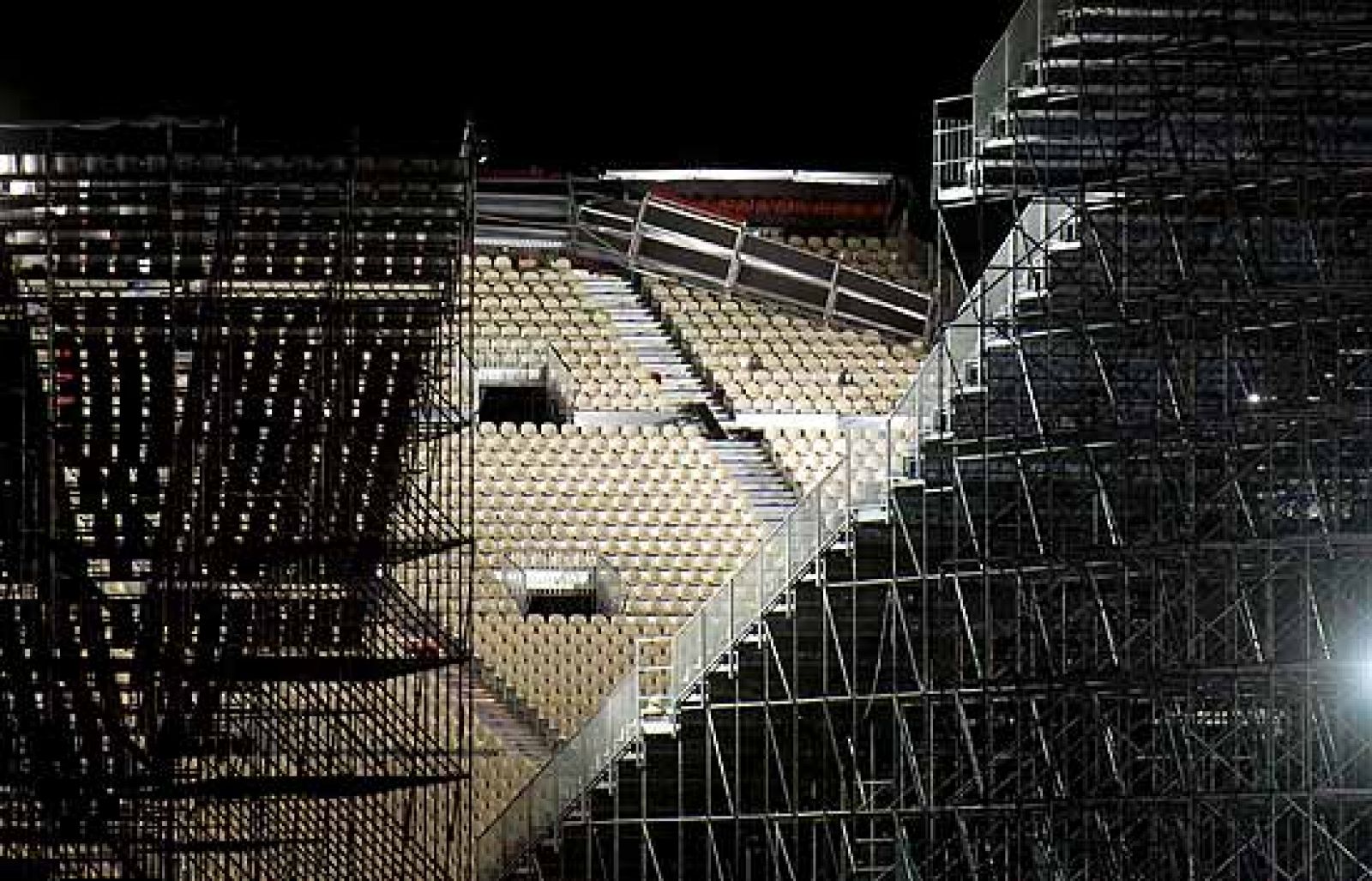 El viento aplaza la Copa Davis | Ver