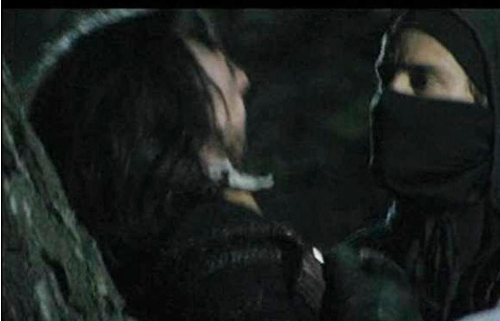 Águila Roja - Nuevo combate por su mujer | Ver