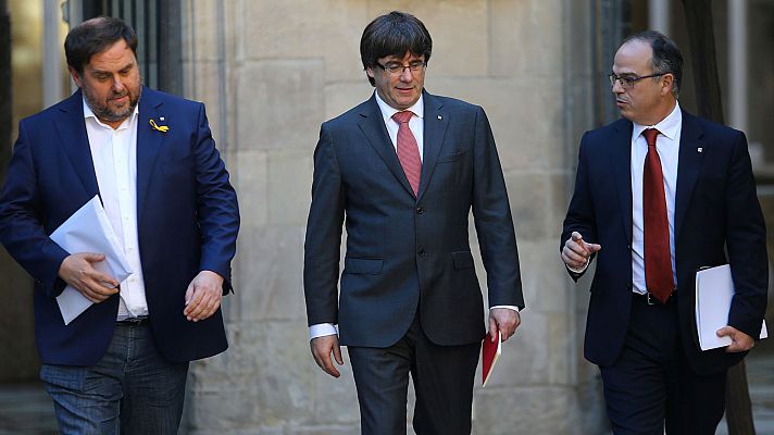 Telediario 1 - Junts per Catalunya y ERC inician las primeras negociaciones