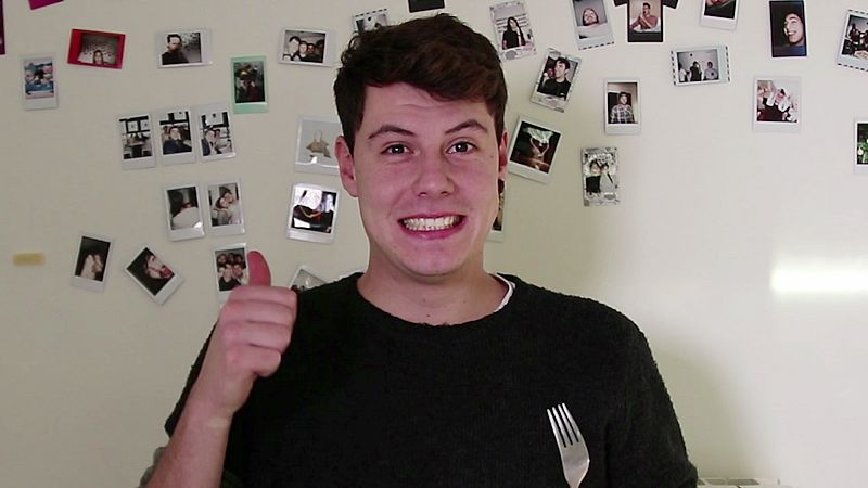 Campanadas 2018 - Happy New Playz - Posibles reacciones a una gamba, seg�n Stone