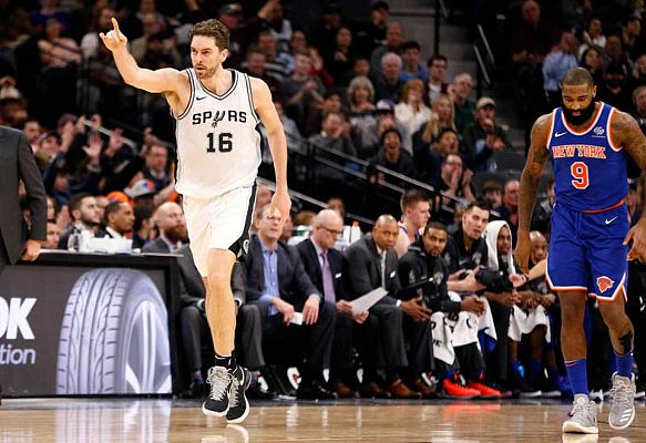 Telediario 1 - Un Gasol de récord lidera la victoria de los Spurs
