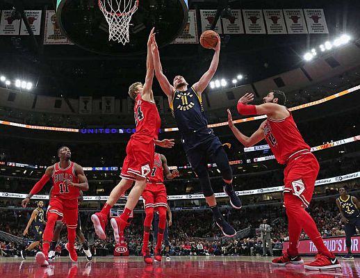 Telediario 1 - Los Bulls siguen en racha y los Hornets sorprenden a los Warriors