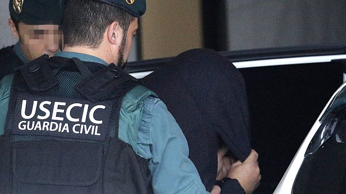 Telediario 1 - El juez cita a declarar a 'El Chicle' y a su mujer ante indicios de delito sexual y asesinato en el 'caso Diana Quer'