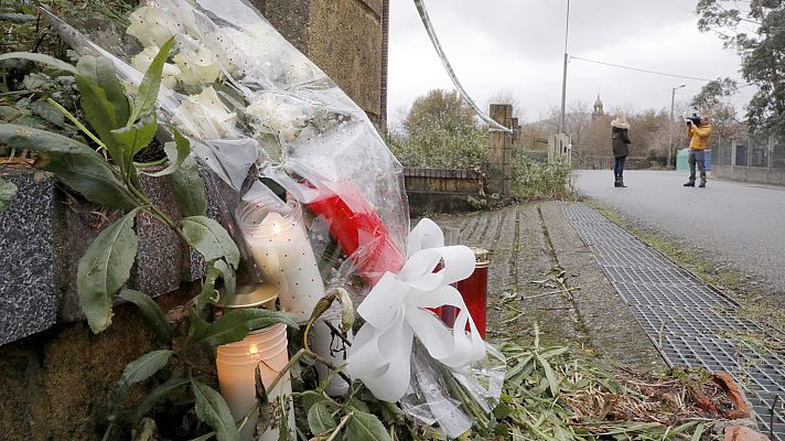 Telediario 1 - La familia y los vecinos de 'El Chicle', en Outeiro, buscan el regreso a la normalidad