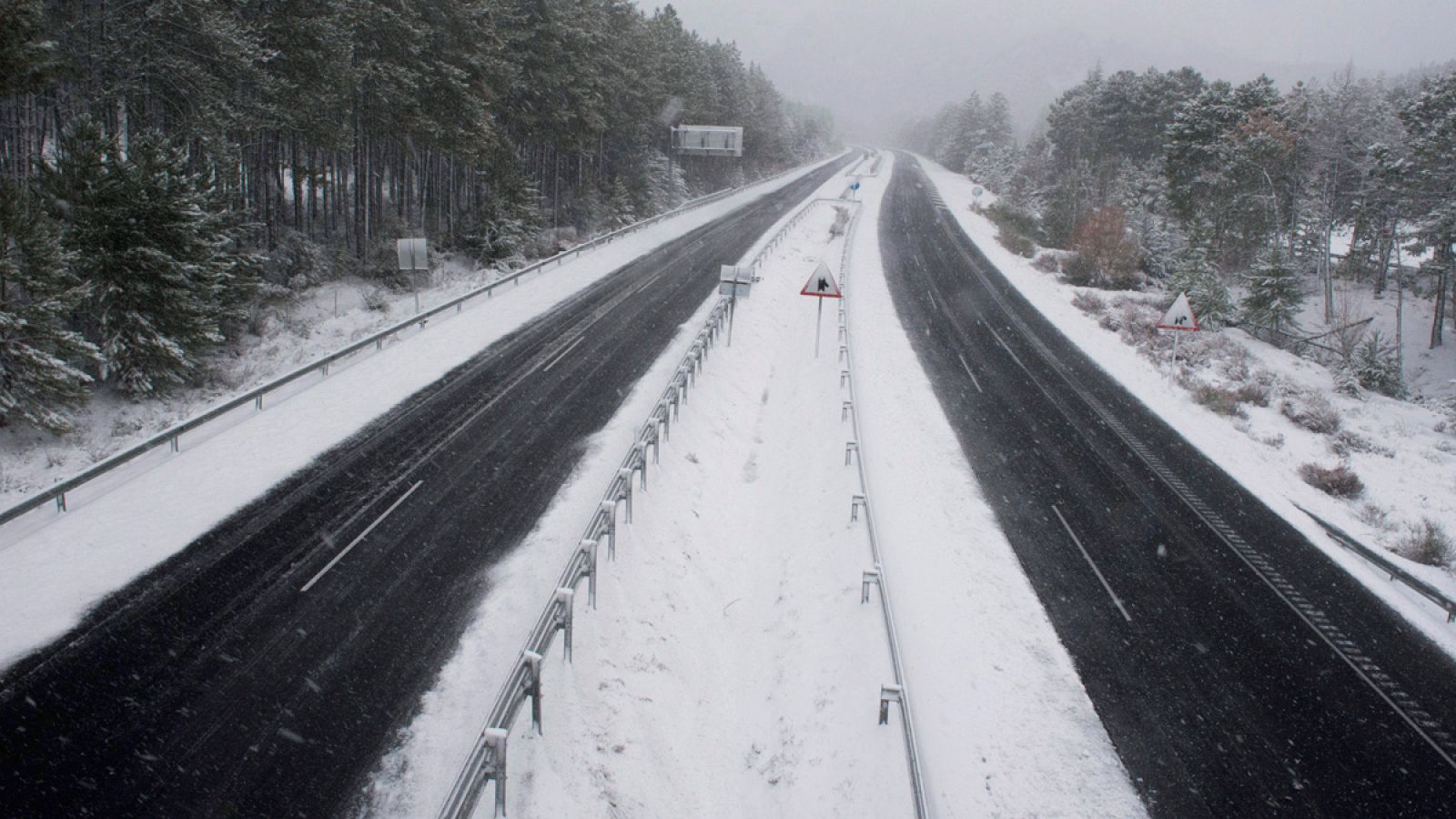 Telediario Matinal Fin de Semana en Cuatro Minutos - 07/01/18