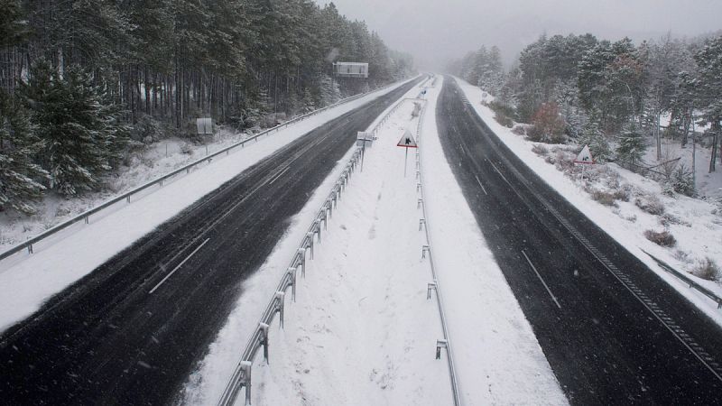 Telediario Matinal Fin de Semana en Cuatro Minutos - 07/01/18