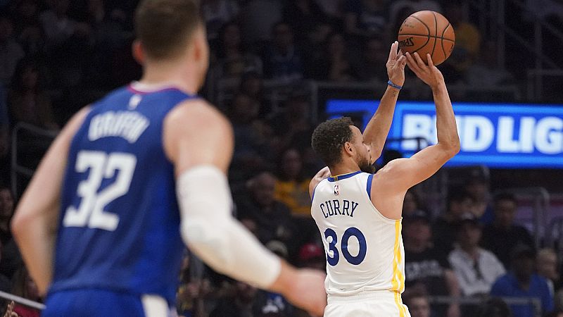 Curry se exhibe con 45 puntos ante los Clippers - Baloncesto en RTVE | Ver
