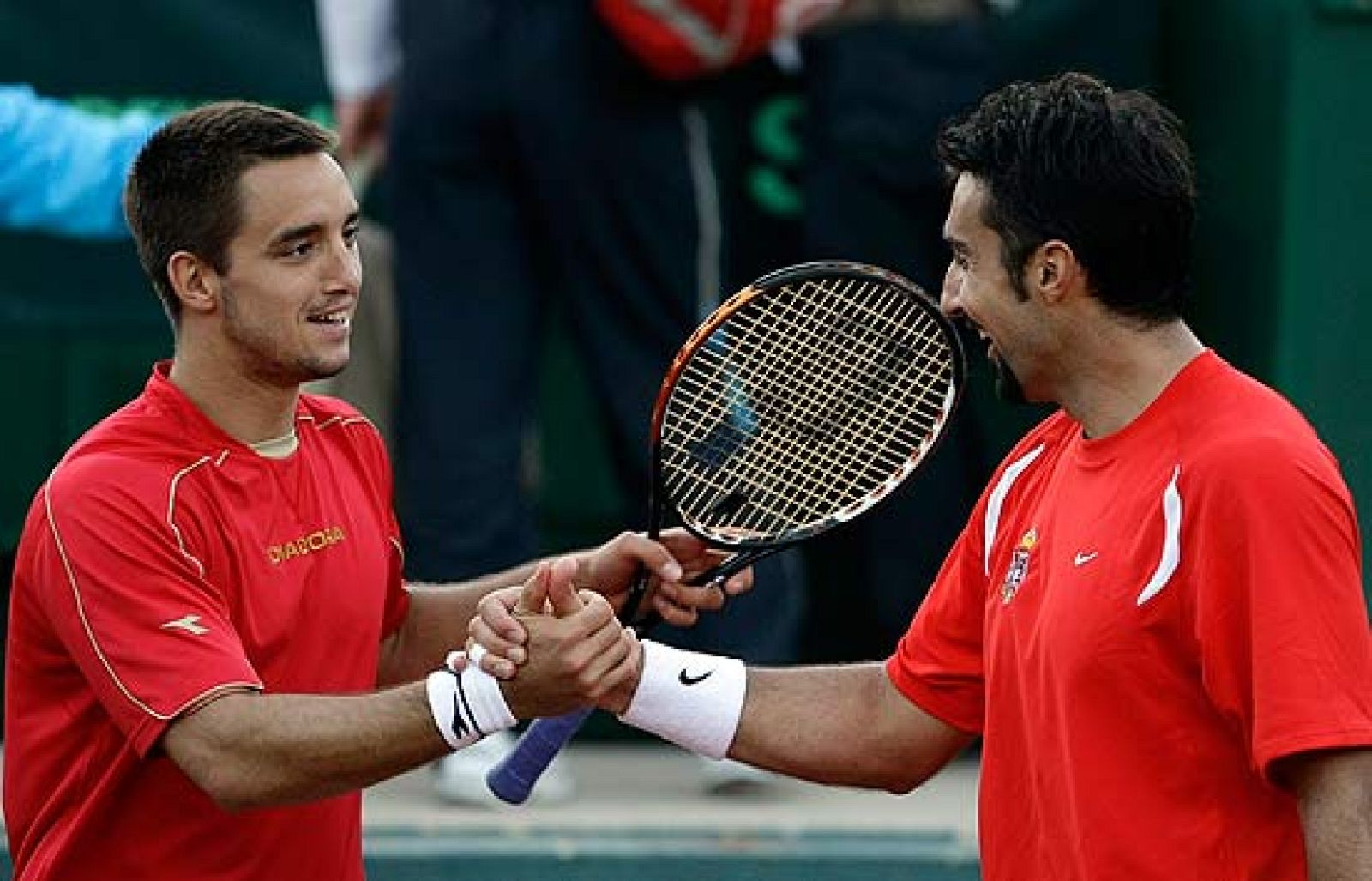 La pareja serbia gana y da emoción a la eliminatoria | Ver