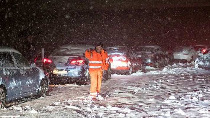 Informativo 24h - El PP pide disculpas y el PSOE recuerda que Rajoy exigió dimisiones en 2009