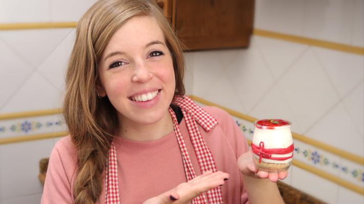 PlayChez - Cocina vasitos de 'cheesecake' con Mery García en Playchez