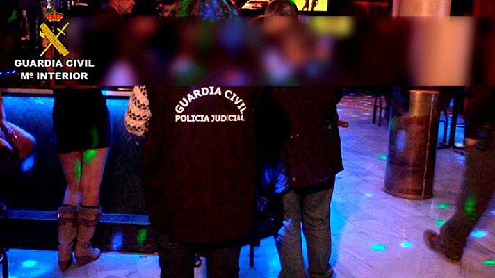 Telediario 1 - Liberadas en un club de alterne de pueblo de Toledo dos menores estudiantes