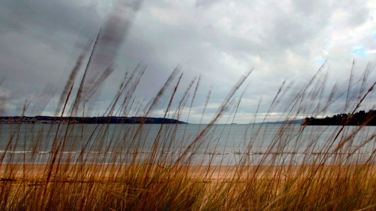 Temperaturas en aumento y lluvias en la península - El tiempo | Ver
