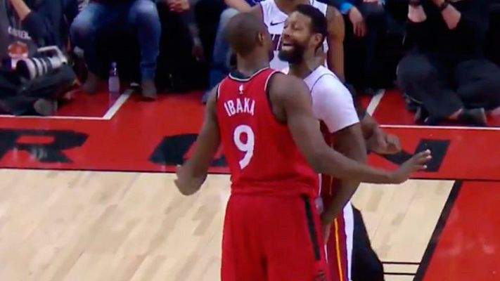 Telediario 1 - Ibaka, expulsado tras liarse a puñetazos con un rival