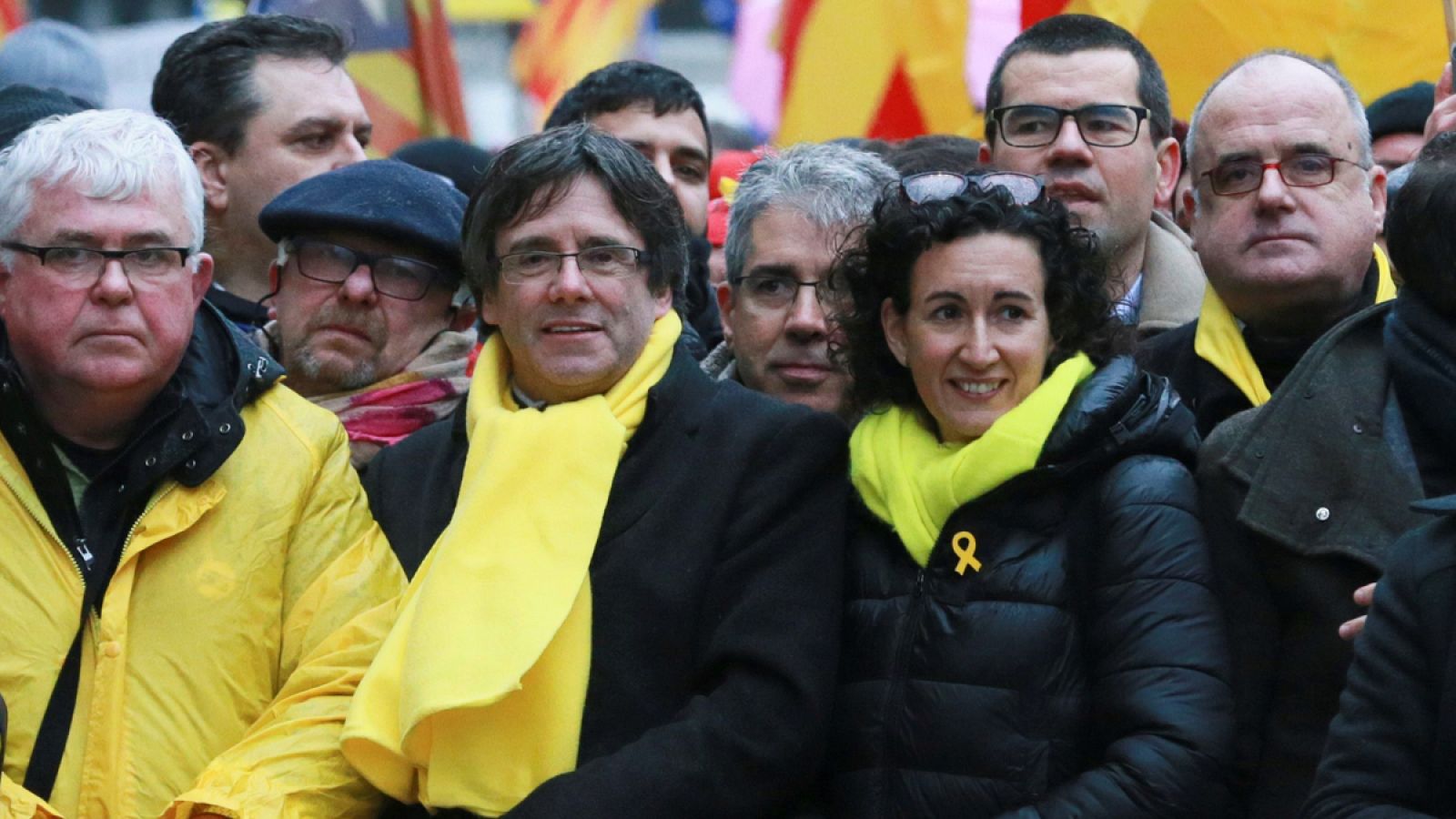JuntsxCat y ERC pactan la Mesa del Parlament y estudian cómo investir a Puigdemont