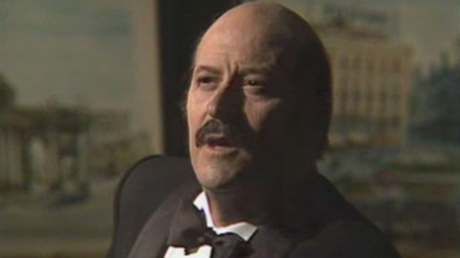 Cómicos - Agustín González