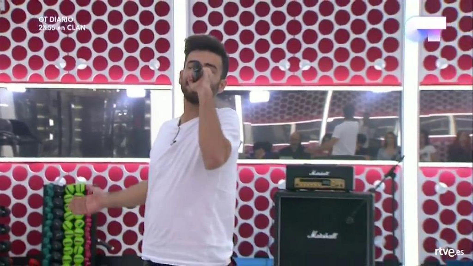 Operación Triunfo - Agoney canta 'Eloise' en el primer pase de micros