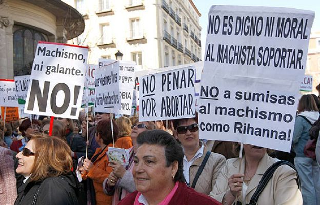 Telediario 1 - Telediario en 4' - 08/03/09