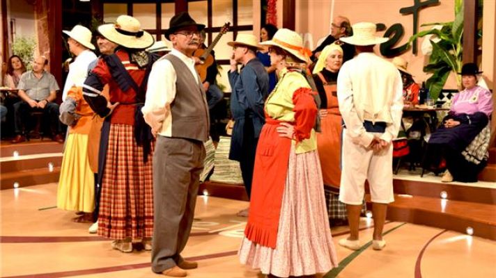 Tenderete - Tenderete - 14/01/2018 con Agrupación Rumantela y trío Magnolia