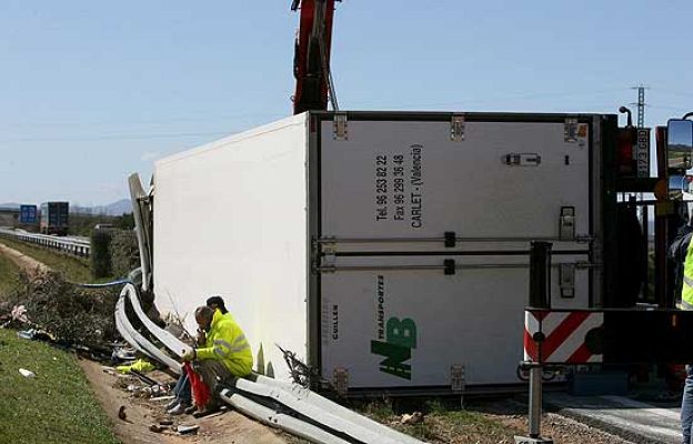  - 18 muertos en accidentes de tráfico