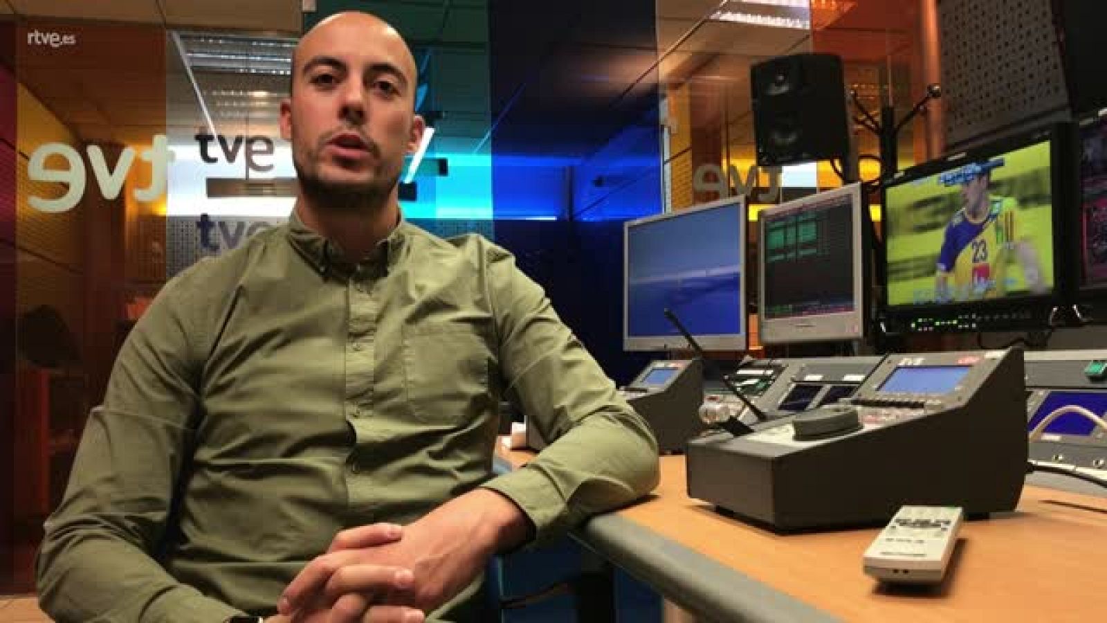 ¿Qué debe hacer España ante Hungría? Las claves de Albert Rocas - Europeo de Balonmano | Ver