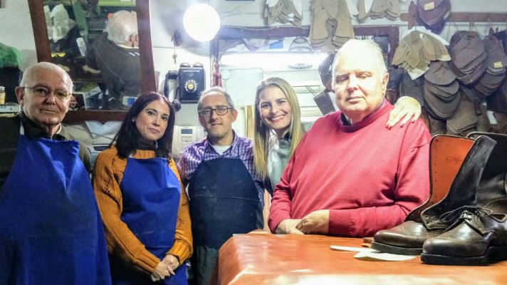 Aquí la Tierra - Zapatos con arte cordobés