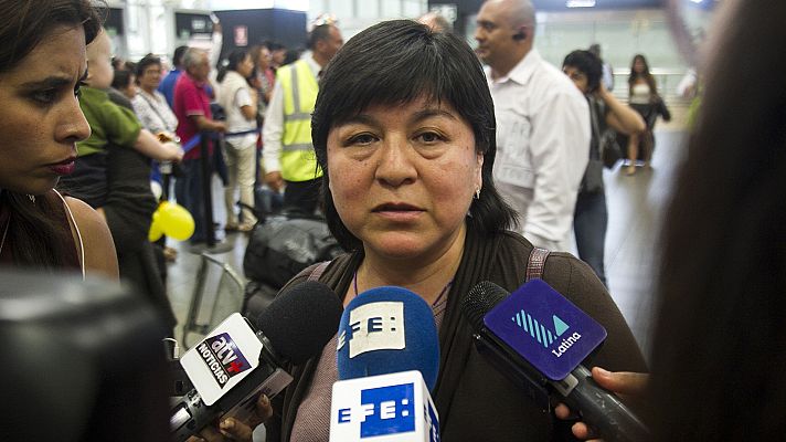 Telediario 1 - La familia de Nathaly Salazar pone en duda la versión de que murió en un accidente