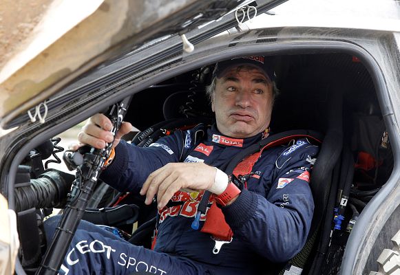 Telediario 1 - Carlos Sainz, sancionado con 10 minutos tras un incidente en la quinta etapa