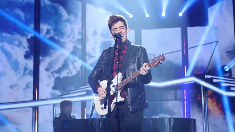 Operaci�n Triunfo - Roi canta 'Heaven' de Bryan Adams para no ser expulsado de la Gala 11 de OT