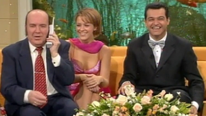 ¿Qué apostamos? - Rebeca de Alba, Sandra Morey, Vicent Pérez y Chiquito