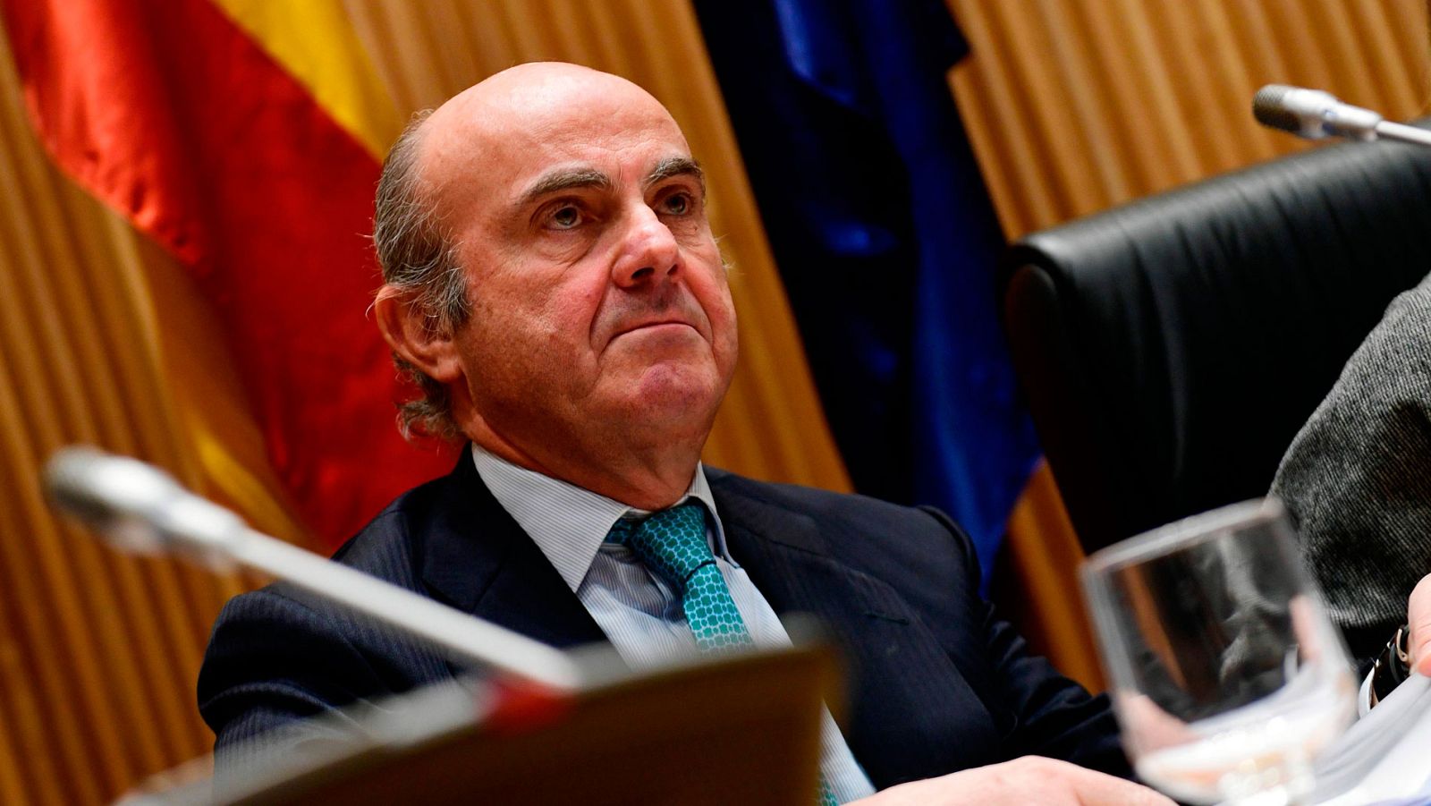 De Guindos revela que Rato intentó dar marcha atrás a su dimisión en Bankia