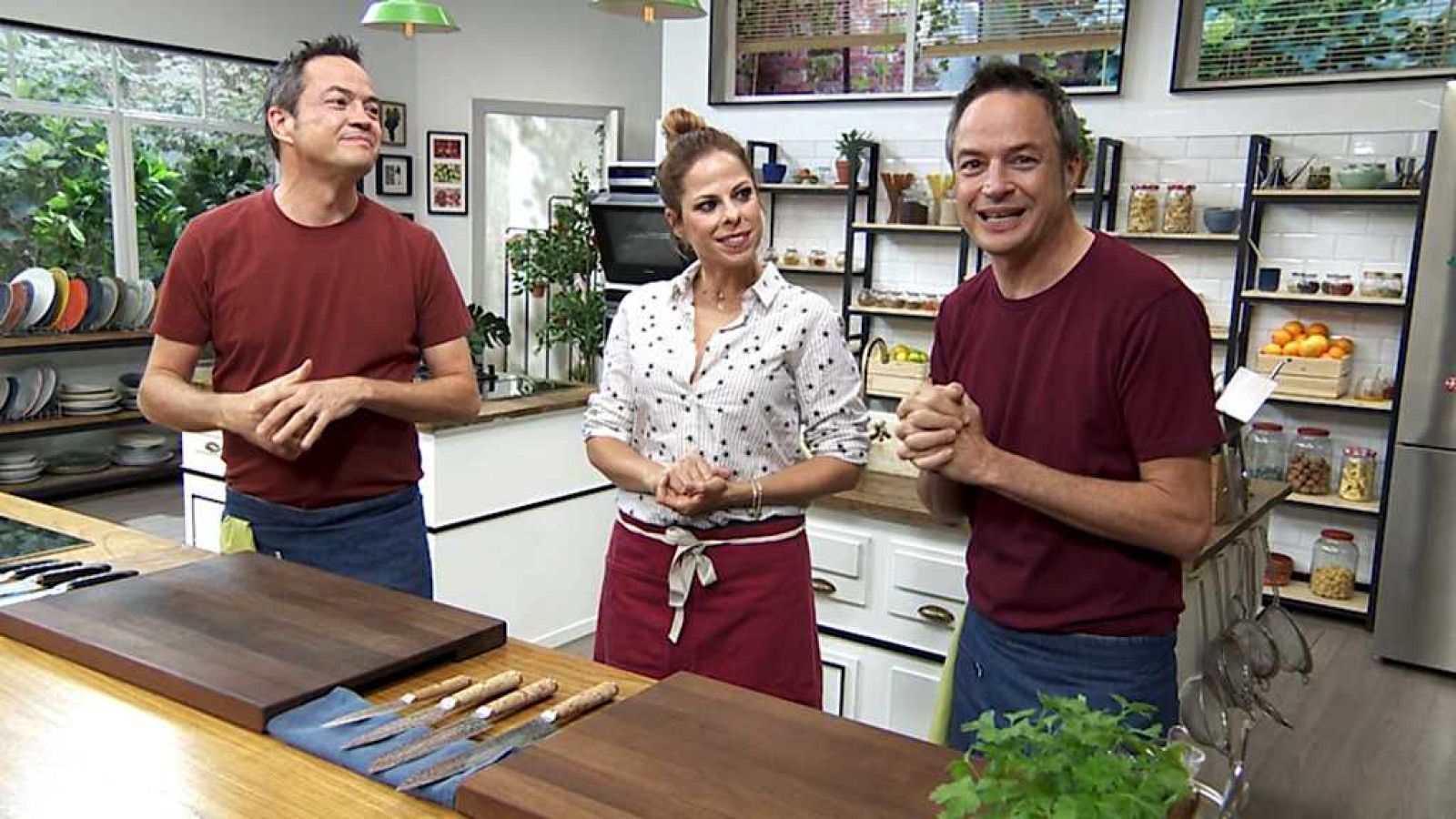 Torres en la cocina - Rape con gambas y migas dulces - ver ahora