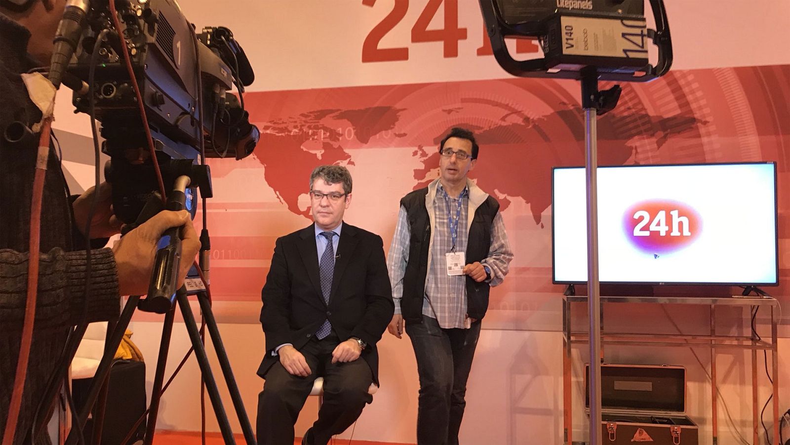 El ministro Nadal constata una "recuperación" del turismo en Cataluña tras la vuelta a la "normalidad democrática"