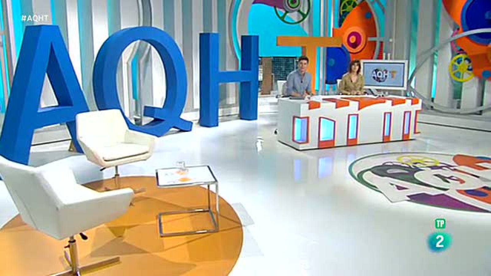 Cómo trabajar en lo público sin opositar - Aquí hay trabajo | Ver