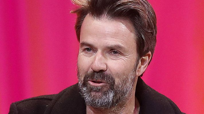 Telediario 1 - Pau Donés ofrece un concierto en el hospital en el que fue operado de un tumor