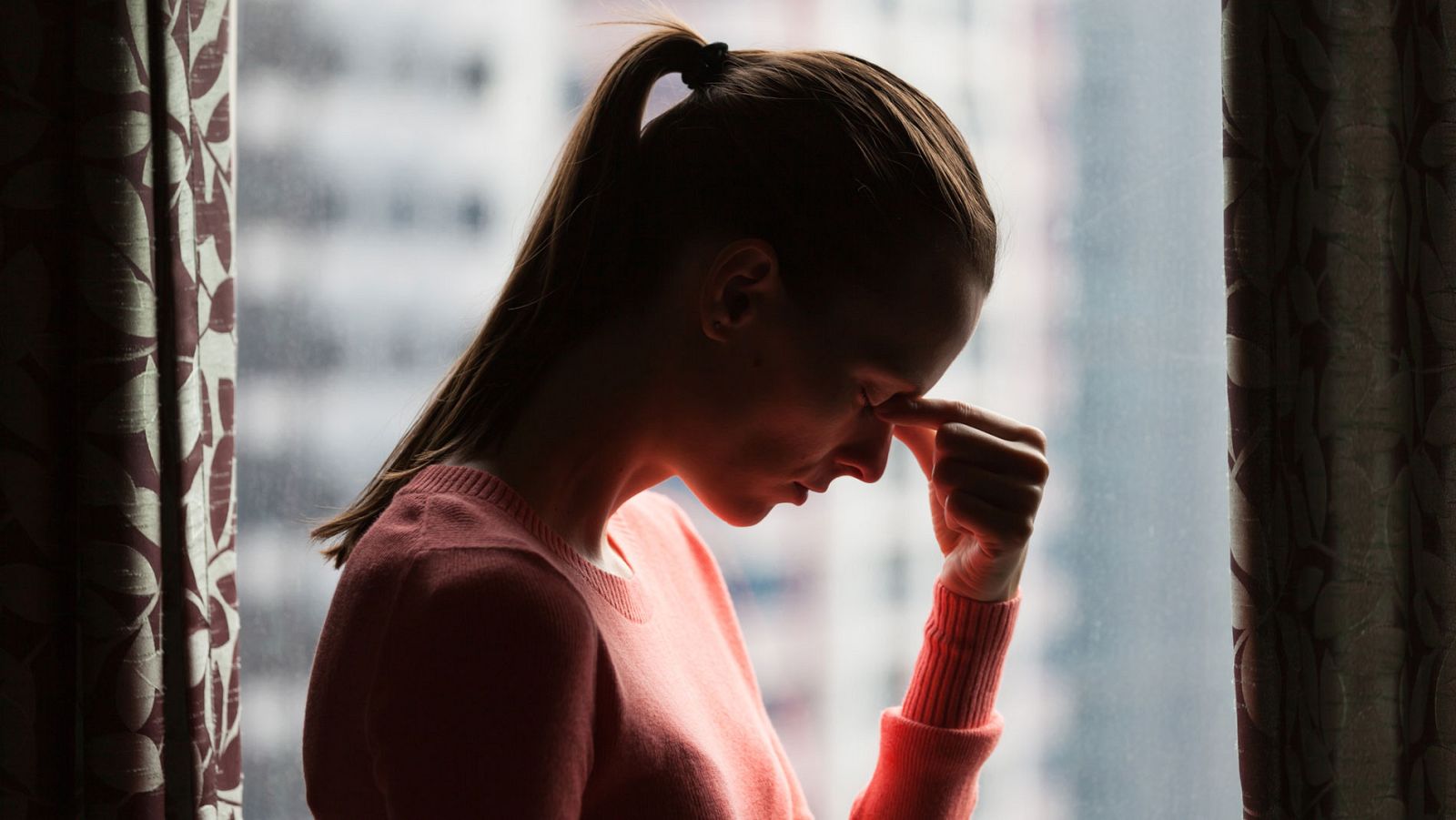 Al menos una mujer víctima de violencia de género deja su trabajo cada día en España