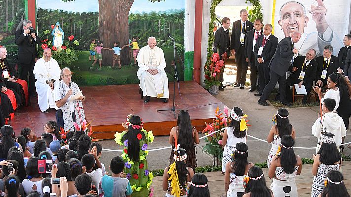 Telediario 1 - El papa denuncia en Perú "la opresión" de los indígenas de la Amazonía