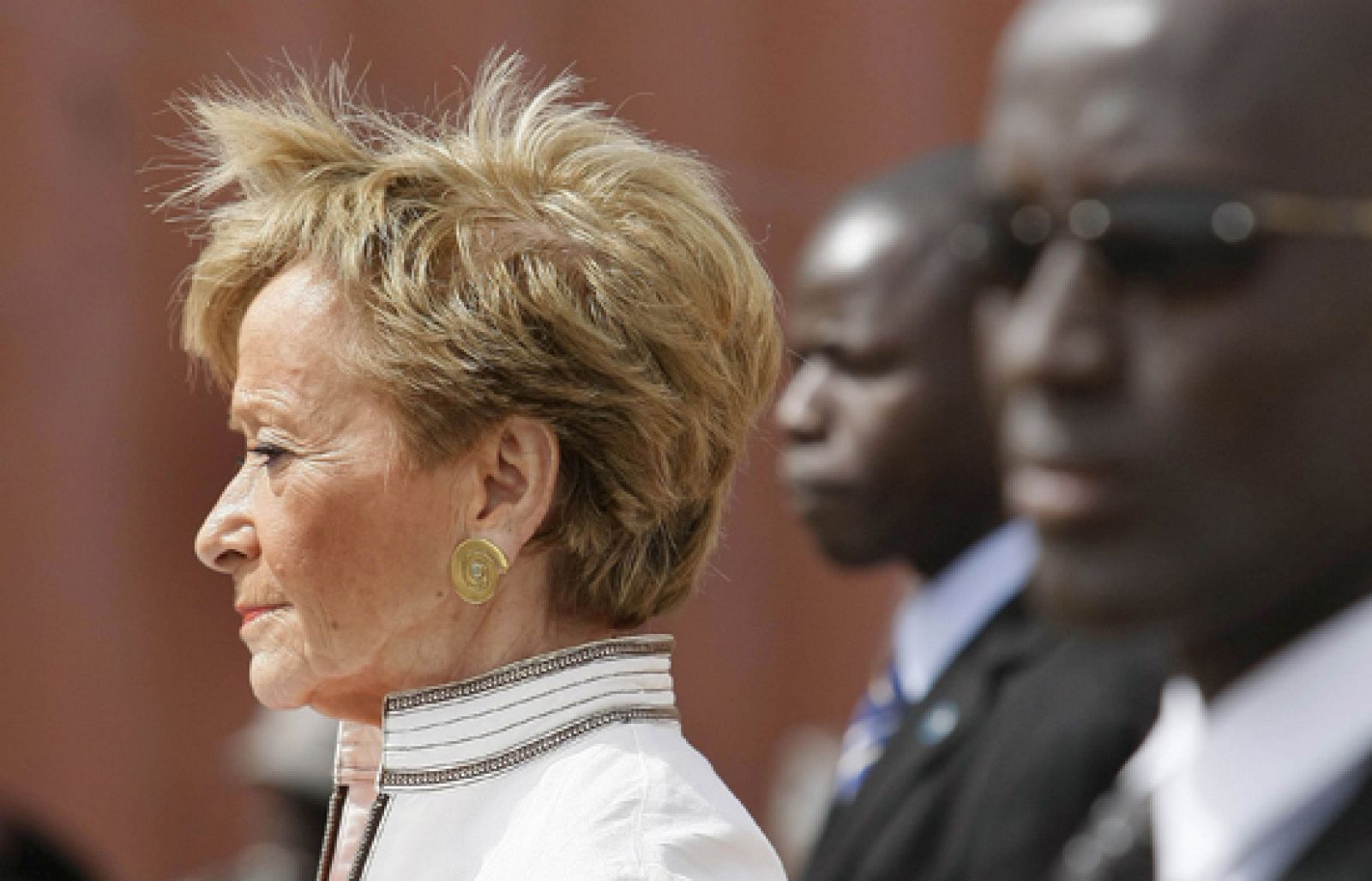 María Teresa Fernández de la Vega está hoy en Gambia | Ver